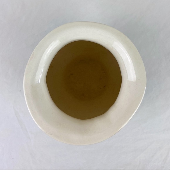 American Indian Vintage Ute Mountain Pottery Vase - Picture 6 of 8